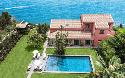 Villa Pozzillo: Zwembad, Toevlucht, Landgoed, Zee, Eco Hotel, Vrije Tijd, Villa, Oceaan, Herenhuis, Badplaats