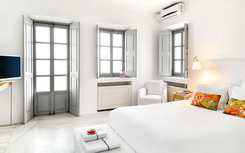 Presidential Villa: Appartement, Slaapkamer, Hotel, Bed, Toevlucht, Ontwerp, Hoofdkussen, Bedding, Lamp, Kussen Gooien