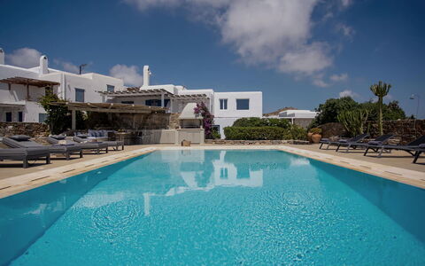 Villa Talassa: Zwembad, Toevlucht, Eco Hotel, Landgoed, Villa, Buitenmeubels, Badplaats, Hotel, Badplaats