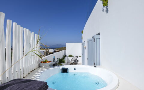 Villa Nikolas: Architectuur, Toevlucht, Huis, Appartement, Eco Hotel, Hotel, Zwembad, Loodgieterswerkinrichting, Balkon, Villa