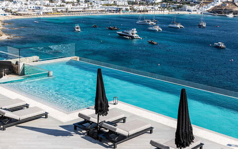 Villa Elettra: Zwembad, Toevlucht, Zee, Badplaats, Kust, Hotel, Badplaats, Villa, Eco Hotel, Buitenmeubels