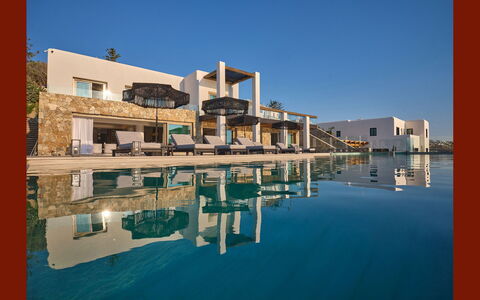 Villa Elettra: Zwembad, Toevlucht, Samengesteld Materiaal, Villa, Landgoed, Hotel, Eco Hotel, Herenhuis, Buitenmeubels, Badplaats