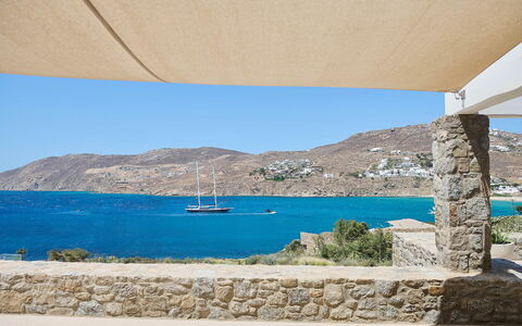 Villa Socrate: Meubilair, Stoel, Tafel, Zee, Kust En Oceanic Landvormen, Kust, Schaduw, Buitenmeubels, Natuurlijk Materiaal, Oceaan