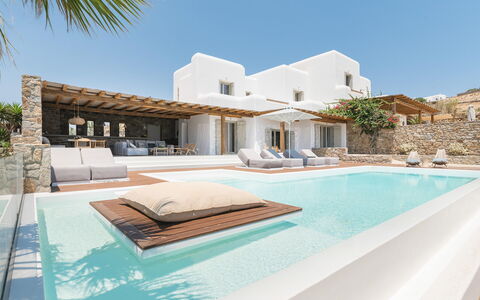 Villa Demetra: Zwembad, Toevlucht, Hotel, Villa, Ligstoel, Penthouse