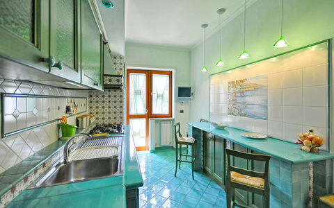 Apartment Bright: Interieur Ontwerp, Flooring, Keuken, Plafond, Verdieping, Kamer, Countertop, Verlichting, Huis, Lichte Inrichting