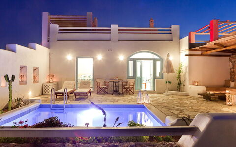 Guest House Zephyros: Toevlucht, Zwembad, Landgoed, Ontwerp, Hotel, Villa, Eco Hotel, Bloempot, Kamerplant, Binnenplaats