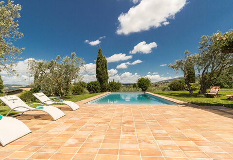 Villa Molinazzo 10: Zwembad, Buitenmeubels, Tuin, Landscaping, Flagstone, Schaduw, Tegel, Toevlucht, Eco Hotel, Waterpartij