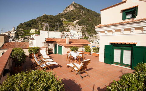 Casa Amalfitana: Balkon, Appartement, Kamerplant, Bloempot, Hotel