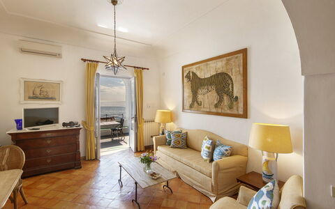 Casa Angels: Meubilair, Huis, Zee, Appartement, Toevlucht, Stoel, Woonkamer, Bankstel, Hotel