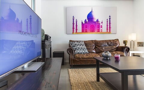 Casa Asia: Interieur Ontwerp, Flooring, Verdieping, Meubilair, Verlichting, Woonkamer, Plafond, Kamer, Fotolijst, Houten Vloer