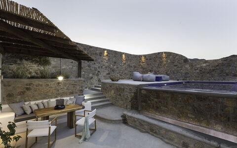 Romantic Getaway: Samengesteld Materiaal, Beton, Stenen Muur, Kalksteen