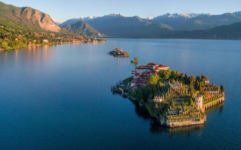 Villa Alina: Water, Zwemwater, Kust En Oceanic Landvormen, Waterweg, Meer, Kust, Toeristische Attractie, Zee, Bergketen