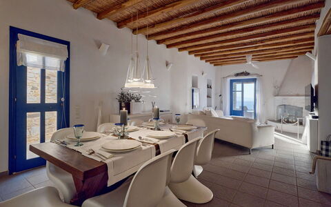 Villa Amaca: Blauw, Meubilair, Interieur Ontwerp, Stoel, Plafond, Flooring, Tafel, Eetkamer, Keuken En Eettafel, Huis