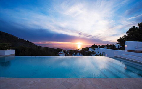 Villa Arenas: Blauw, Water, Horizon, Zee, Zwembad, Schemer, Oceaan, Tropen, Kust, Avond