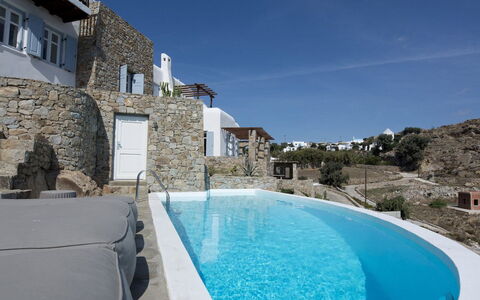 Villa Azur: Zwembad
