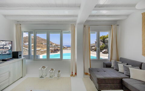 Villa Cassandra: Meubilair, Interieur Ontwerp, Appartement, Verdieping, Flooring, Plafond, Kamer, Woonkamer, Zee