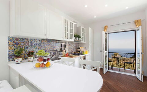 Villa del Saraceno: Meubilair, Interieur Ontwerp, Keuken, Flooring, Verdieping, Countertop, Toestel Van De Keuken, Plafond, Major Appliance, Huis
