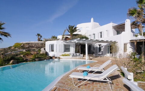 Villa Delos: Zwembad, Toevlucht, Landgoed, Eco Hotel, Villa, Herenhuis, Hotel, Landscaping, Hacienda
