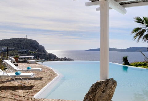 Villa Delos: Blauw, Water, Zwembad, Zwemwater, Toevlucht, Kust En Oceanic Landvormen, Kust, Zee, Buitenmeubels, Eco Hotel