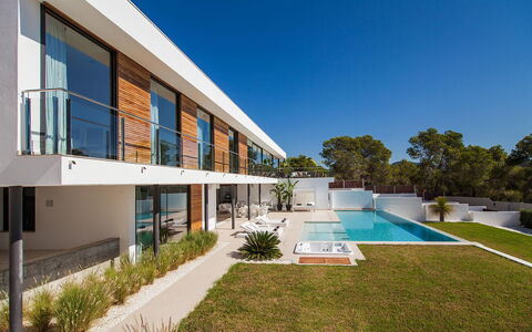 Villa Emily: Zwembad, Toevlucht, Landgoed, Schaduw, Villa, Eco Hotel, Hotel, Herenhuis, Ontwerp