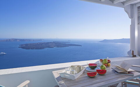Villa Eros: Kust En Oceanic Landvormen, Zee, Kust, Oceaan, Stoel, Baai, Geluid, Villa, Hotel