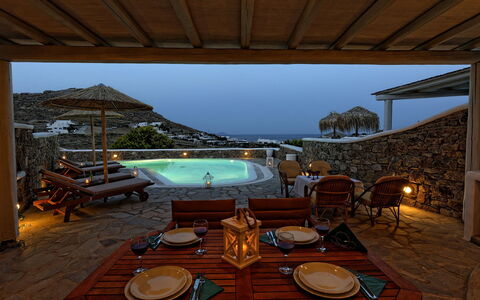 Villa Fos: Nacht, Toevlucht, Zwembad, Middernacht, Eco Hotel, Landgoed, Villa, Landschap Verlichting, Buitenmeubels, Hotel