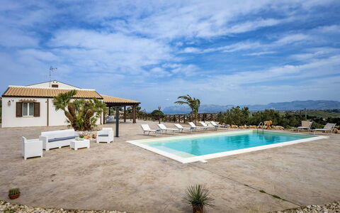 Villa Gea: Lucht, Blauw, Landgoed, Schaduw, Villa, Hacienda, Toevlucht, Eco Hotel