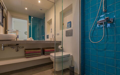 Villa Kiribati: Interieur Ontwerp, Flooring, Loodgieterswerkinrichting, Badkamer, Muur, Wastafel In De Badkamer, Verdieping, Kraan, Wastafel, Loodgieter