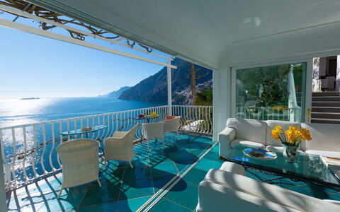 Villa Magnolia: Blauw, Meubilair, Interieur Ontwerp, Stoel, Tafel, Toevlucht, Zee, Appartement, Eco Hotel, Kust