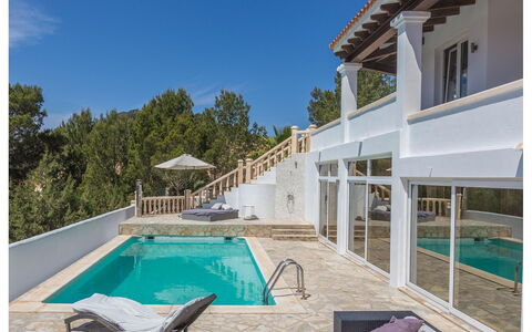Villa Orion: Zwembad, Woongebied, Samengesteld Materiaal, Landgoed, Toevlucht, Schaduw, Villa, Eco Hotel, Herenhuis, Ontwerp