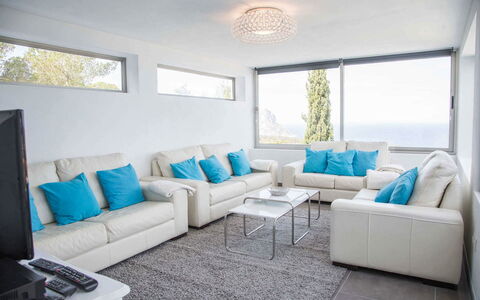 Villa Rigel: Meubilair, Interieur Ontwerp, Bankstel, Flooring, Verdieping, Woonkamer, Plafond, Kamer, Huis, Tafel