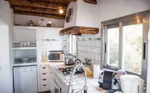 Villa Rigel: Keuken, Countertop, Interieur Ontwerp, Toestel Van De Keuken, Plafond, Meubilair, Flooring, Fornuis, Kamer, Major Appliance