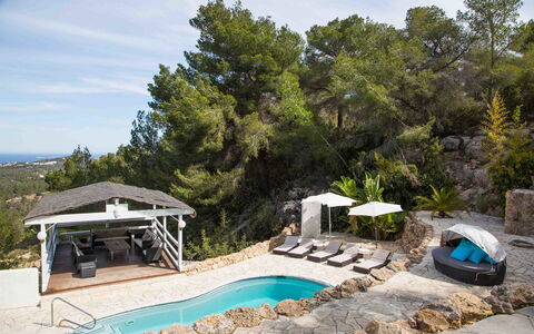 Villa Rigel: Zwembad, Buitenmeubels, Toevlucht, Eco Hotel, Schaduw, Ligstoel, Paraplu, Stoel, Villa, Hotel