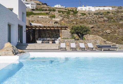 The Mykonian Castle: Zwembad