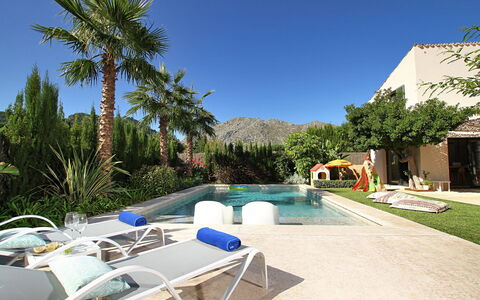 Villa Amaranta: Zwembad, Toevlucht, Eco Hotel, Paraplu, Buitenmeubels, Hacienda, Vrije Tijd, Landgoed, Ligstoel, Villa