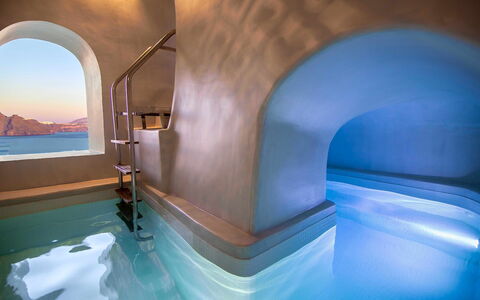 Palea: Blauw, Zwembad, Toevlucht, Hotel, Loodgieterswerkinrichting, Badplaats, Villa