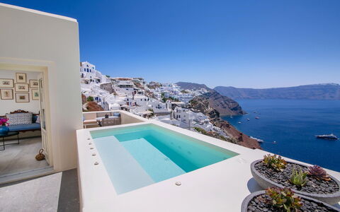 Mide: Blauw, Zwembad, Toevlucht, Bad, Kust, Eco Hotel, Badplaats, Villa, Hotel, Balkon