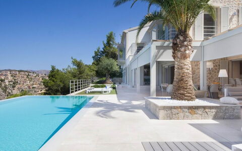 Villa Luce: Zwembad, Toevlucht, Villa, Eco Hotel, Landgoed, Hotel, Herenhuis, Tegel, Buitenmeubels