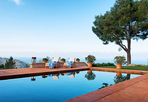 Villa Gem: Zwembad, Toevlucht, Zee, Eco Hotel, Buitenmeubels, Kust, Bloempot, Badplaats, Landscaping, Ligstoel