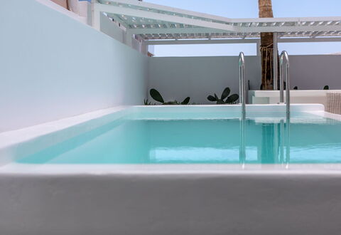 Mansion Orny: Zwembad, Samengesteld Materiaal, Loodgieterswerkinrichting, Toevlucht, Hotel, Villa, Eco Hotel, Bad