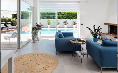 Villa Rossini: Meubilair, Interieur Ontwerp, Flooring, Verdieping, Bankstel, Hout, Stoel, Tafel, Woonkamer, Verlichting