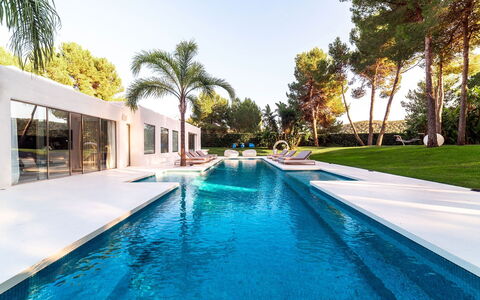 Villa Sound: Zwembad, Blauw, Boom, Toevlucht, Eco Hotel, Schaduw, Hotel, Villa, Landgoed, Vrije Tijd