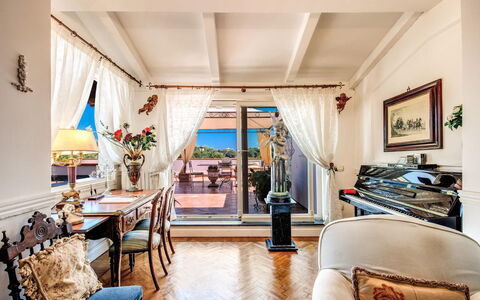 Villa Martina: Meubilair, Interieur Ontwerp, Flooring, Zee, Verdieping, Tafel, Stoel, Bankstel, Toevlucht, Kamer