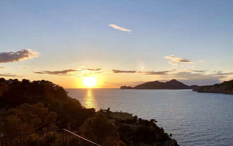 Villa Serrano: Lucht, Water, Watervoorraden, Horizon, Schemer, Natuurlijk Landschap, Zonsondergang, Afterglow, Zonsopkomst, Kust