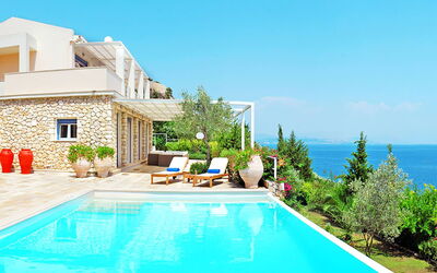 Red Villa