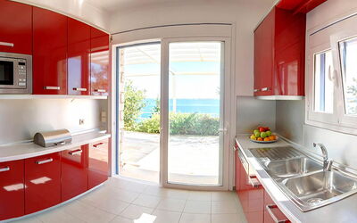 Red Villa