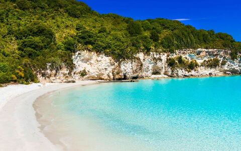 Villa Treasure: Blauw, Zwemwater, Kust, Kust En Oceanic Landvormen, Strand,  Felsen\, Kust, Zomer, Headland, Zee