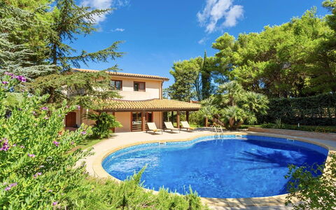Villa Acquamarina: Zwembad, Toevlucht, Eco Hotel, Schaduw, Landscaping, Villa, Hacienda, Hotel, Badplaats, Tropen