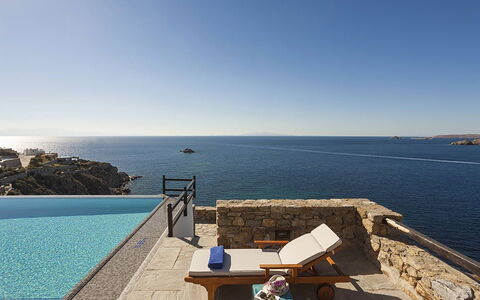 Villa Ariano: Blauw, Water, Zwemwater, Kust, Kust En Oceanic Landvormen, Zee,  Felsen\, Oceaan, Kust