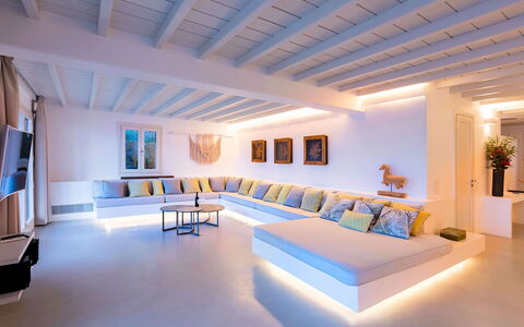 Villa Stardust: Meubilair, Interieur Ontwerp, Bankstel, Flooring, Verdieping, Plafond, Verlichting, Huis, Woonkamer
